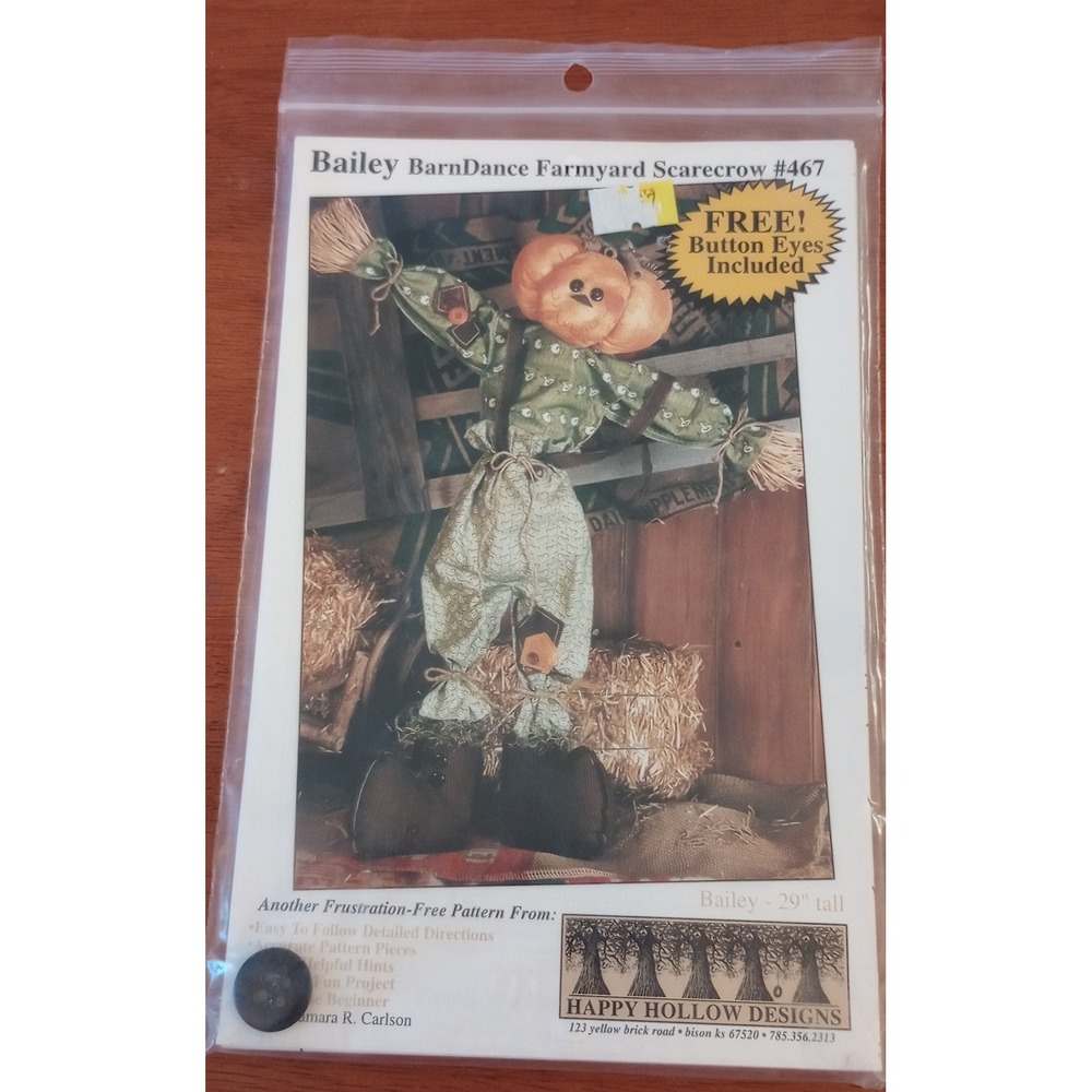 Happy Hollow Designs Bailey BarnDance Farmyard Scarecrow Pattern 467 Button Eyes